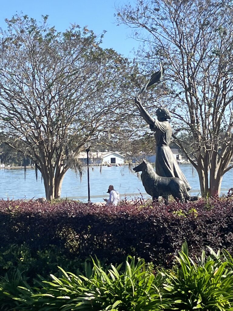 Statue of Florence Martus and her dog overlooking the Savannah River